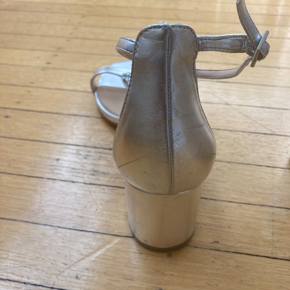 Jewel Badgley Mischka Siver Sandals - Picture 5 of 9